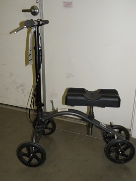 Walker, Rolling Knee